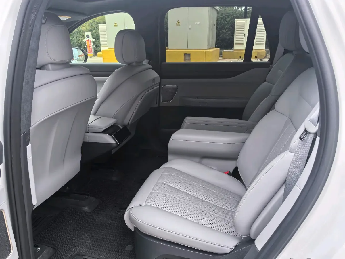 2024 NIO ES8 BEV 75KWH,autocango,china used car exporter,china ev exporter,chinese used car exporter,chinese used ev exporter