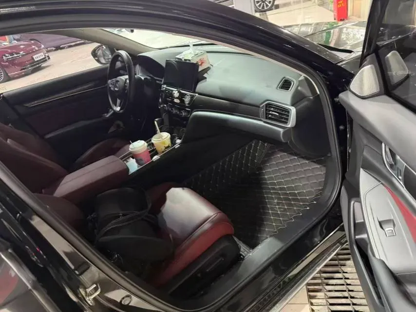2022 Honda Accord 1.5T 194HP L4 CVT,autocango,china used car exporter,china ev exporter,chinese used car exporter,chinese used ev exporter