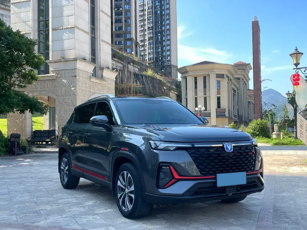 2022 ChangAn CS35 Plus 1.4T 160HP L4 7DCT,autocango,china used car exporter,china ev exporter,chinese used car exporter,chinese used ev exporter