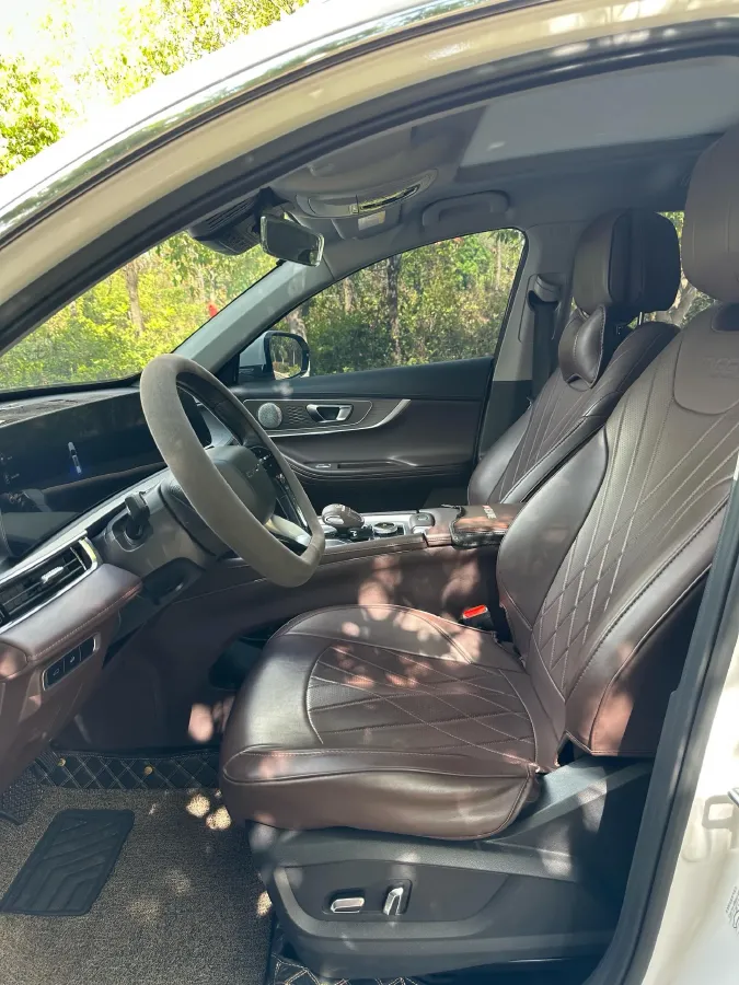 2022 Chery Tiggo 8 PRO 1.6T 197HP L4 7DCT,autocango,china used car exporter,china ev exporter,chinese used car exporter,chinese used ev exporter
