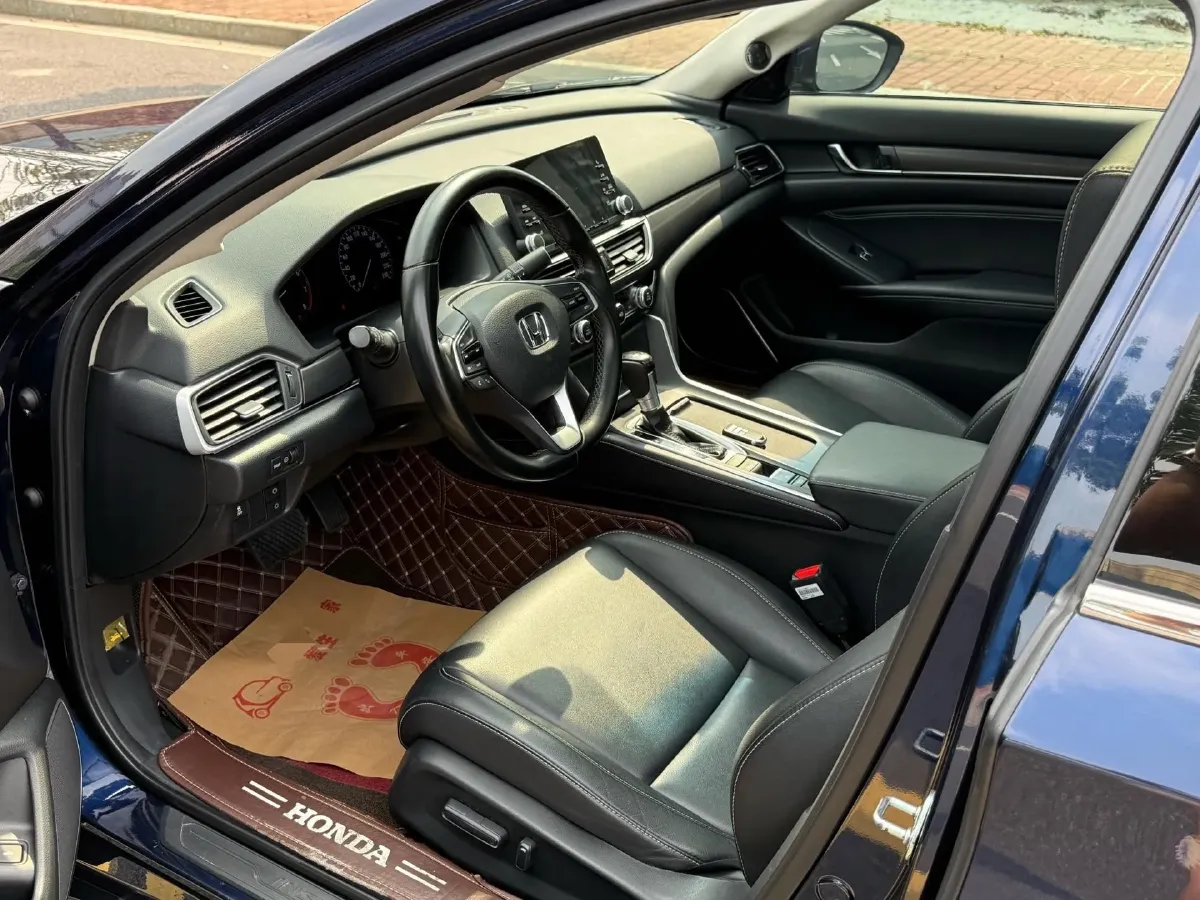 2019 Honda Inspire 1.5T 194HP L4 CVT,autocango,china used car exporter,china ev exporter,chinese used car exporter,chinese used ev exporter