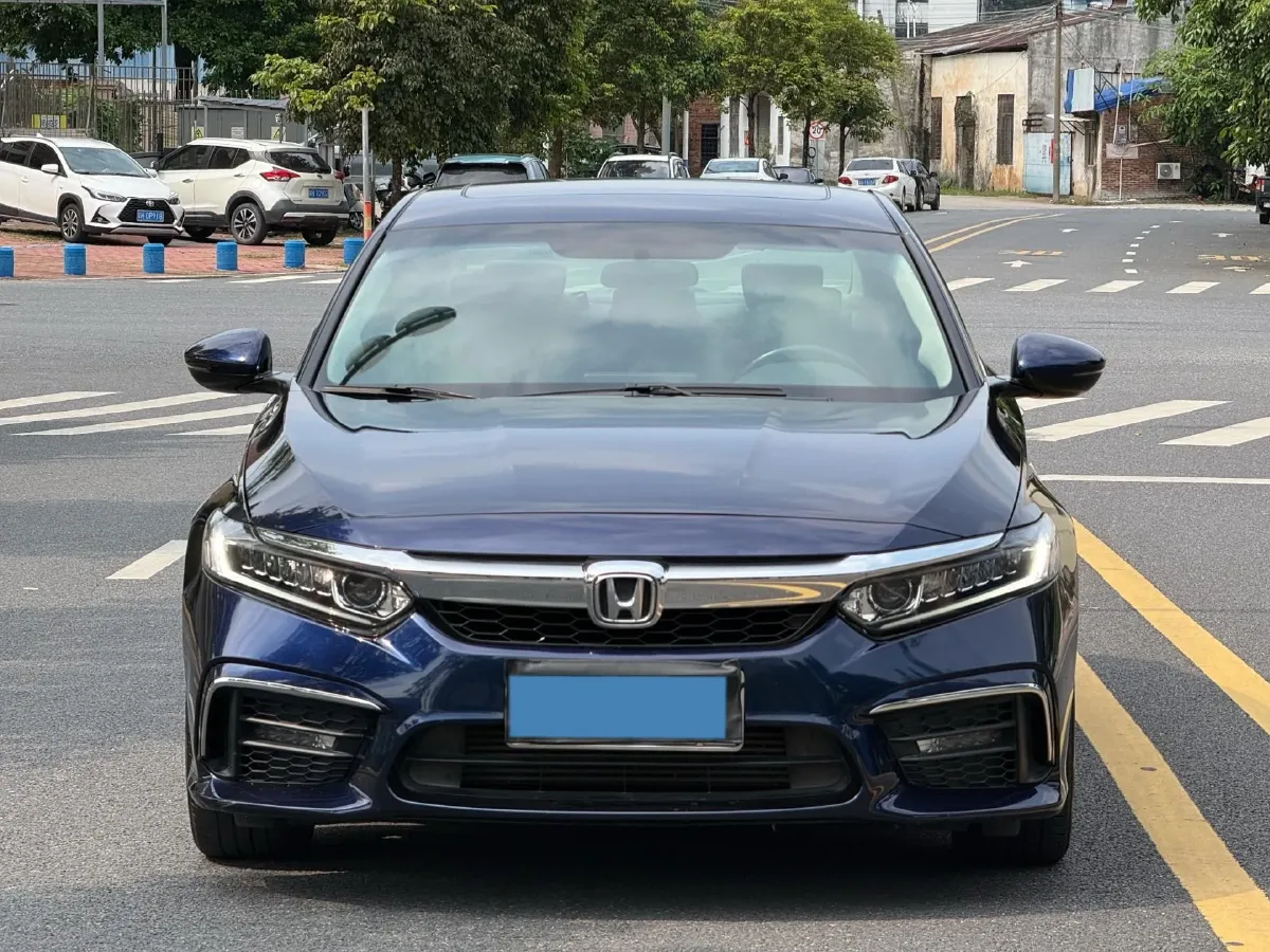 2019 Honda Inspire 1.5T 194HP L4 CVT,autocango,china used car exporter,china ev exporter,chinese used car exporter,chinese used ev exporter