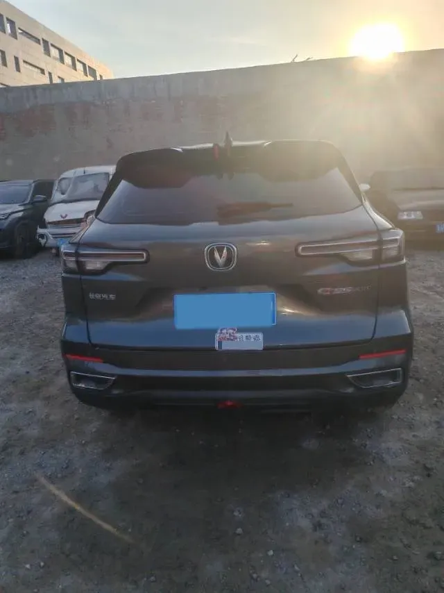 2023 ChangAn CS55 Plus 1.5T 188HP L4 7DCT,autocango,china used car exporter,china ev exporter,chinese used car exporter,chinese used ev exporter