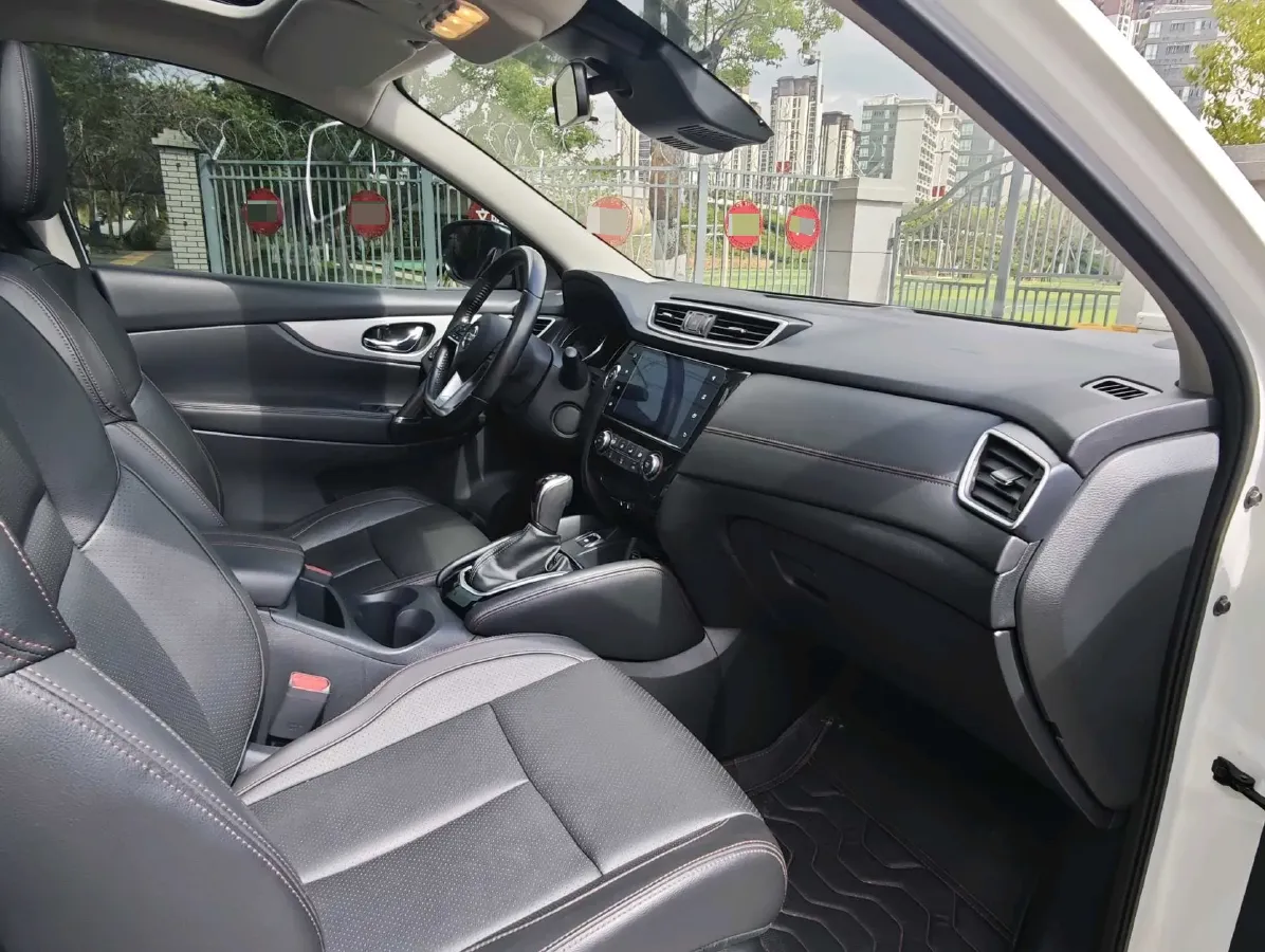 2021 Nissan Qashqai 2.0L 151HP L4 CVT,autocango,china used car exporter,china ev exporter,chinese used car exporter,chinese used ev exporter