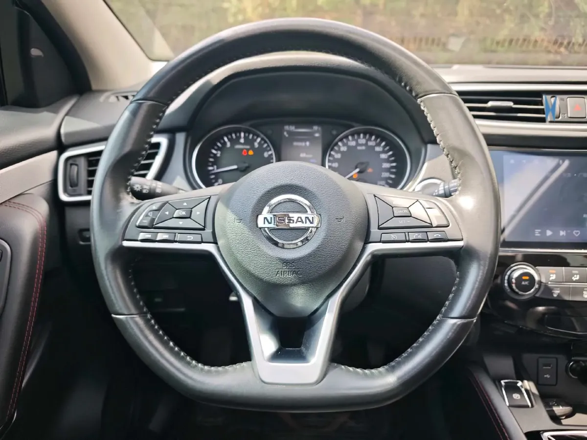 2021 Nissan Qashqai 2.0L 151HP L4 CVT,autocango,china used car exporter,china ev exporter,chinese used car exporter,chinese used ev exporter