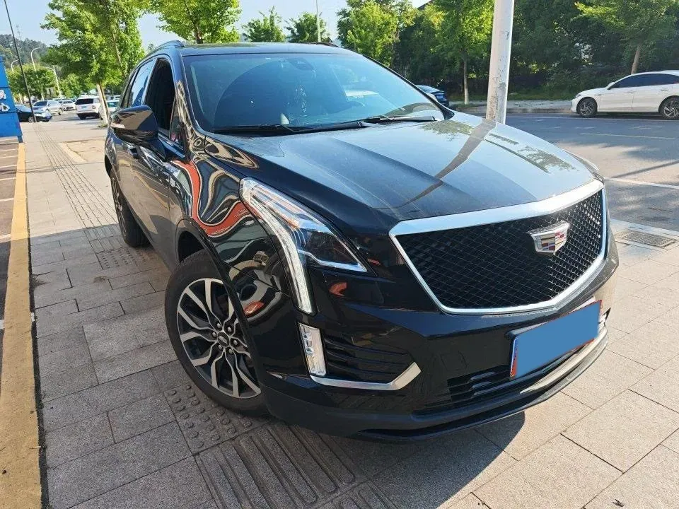 2022 Cadillac XT5 2.0T 237HP L4 9AT,autocango,china used car exporter,china ev exporter,chinese used car exporter,chinese used ev exporter