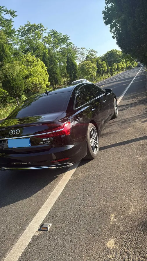2023 Audi A6L 2.0T 245HP L4 7DCT,autocango,china used car exporter,china ev exporter,chinese used car exporter,chinese used ev exporter