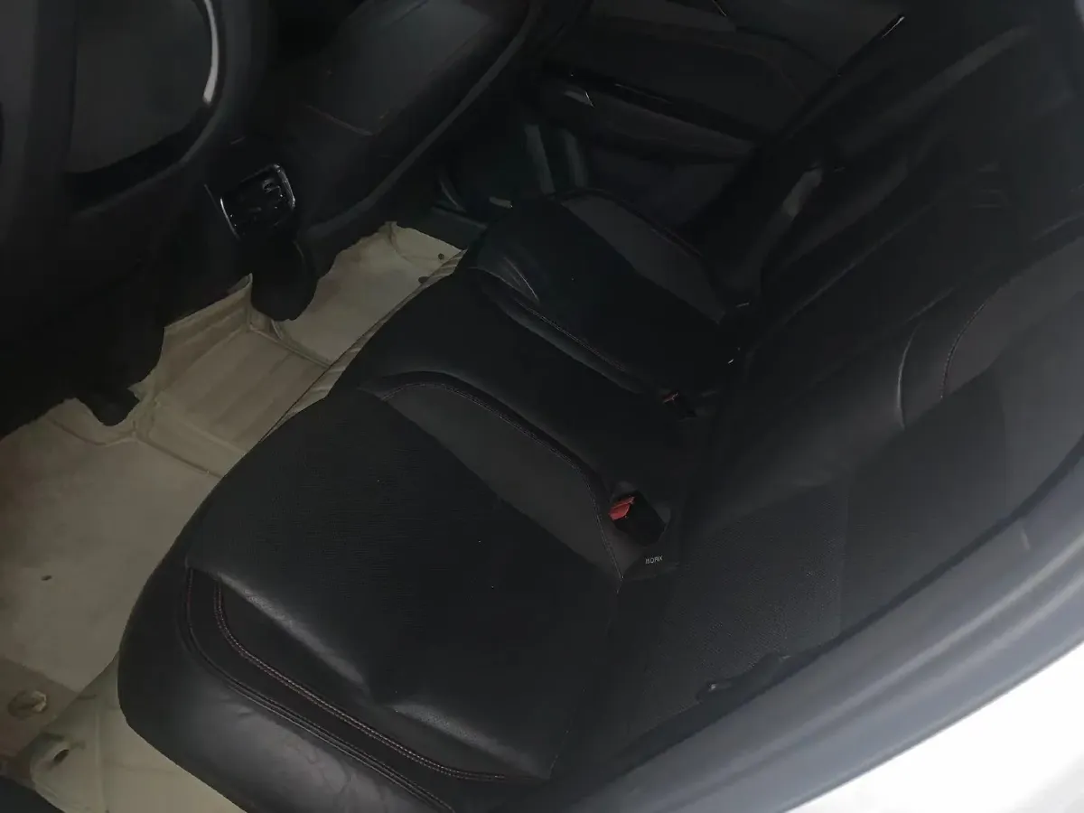 2018 Toyota C-HR 2.0L 171HP L4 CVT,autocango,china used car exporter,china ev exporter,chinese used car exporter,chinese used ev exporter