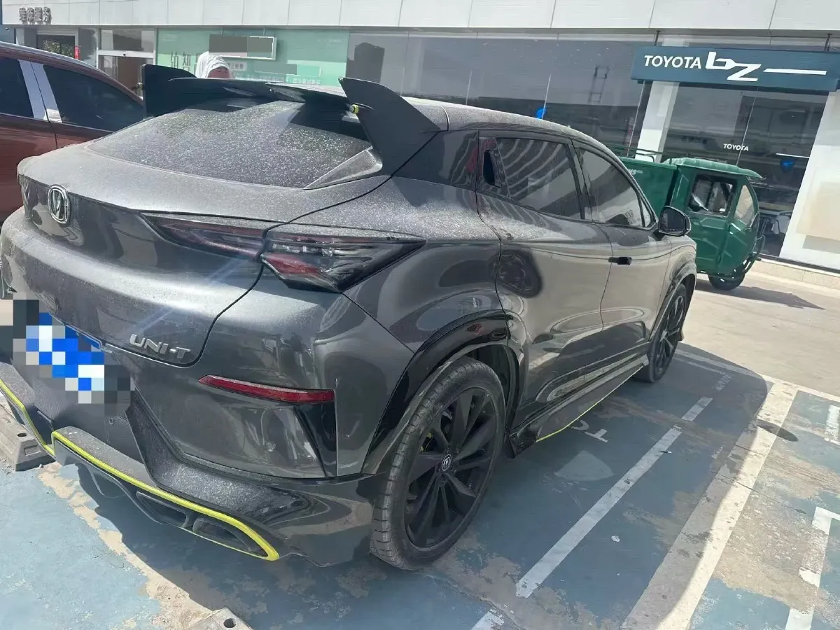 2022 ChangAn UNI-T 1.5T 188HP L4 7DCT,autocango,china used car exporter,china ev exporter,chinese used car exporter,chinese used ev exporter