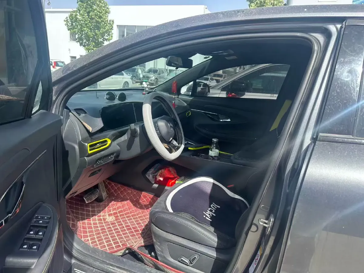 2022 ChangAn UNI-T 1.5T 188HP L4 7DCT,autocango,china used car exporter,china ev exporter,chinese used car exporter,chinese used ev exporter