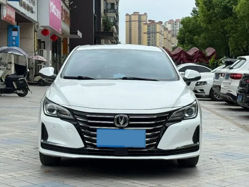 2020 ChangAn Raeton CC 1.5T 156HP L4 6AT,autocango,china used car exporter,china ev exporter,chinese used car exporter,chinese used ev exporter
