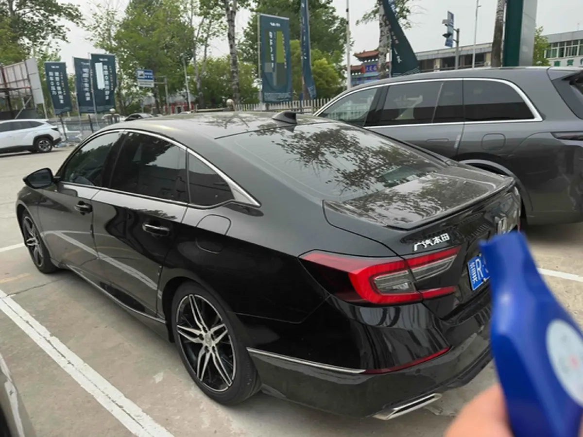 2022 Honda Accord 1.5T 194HP L4 CVT,autocango,china used car exporter,china ev exporter,chinese used car exporter,chinese used ev exporter