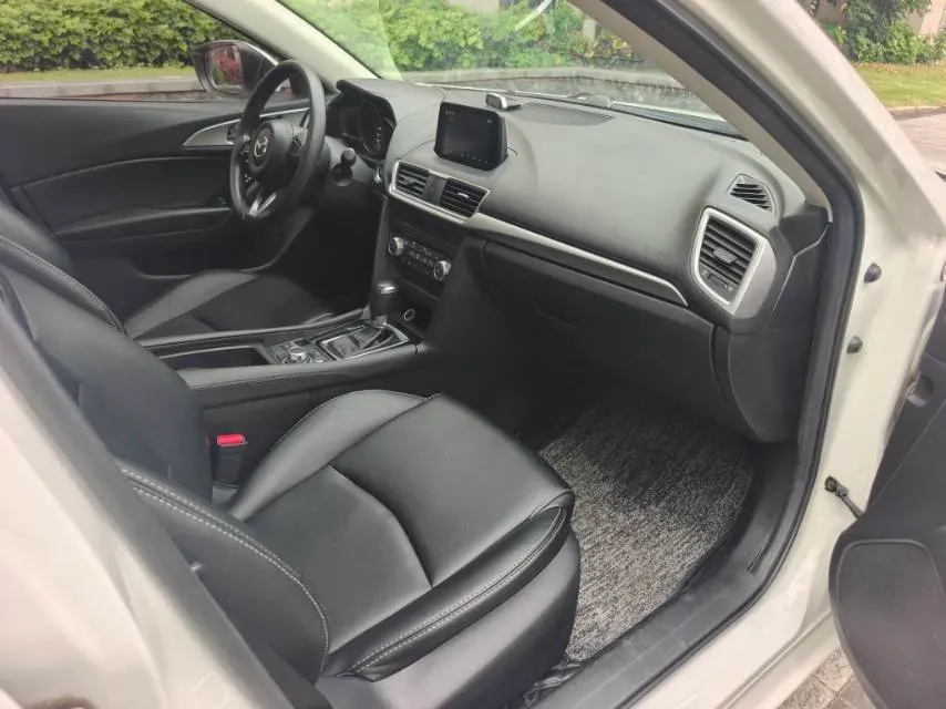 2017 Mazda 3 Axela 1.5L 117HP L4 6AT,autocango,china used car exporter,china ev exporter,chinese used car exporter,chinese used ev exporter