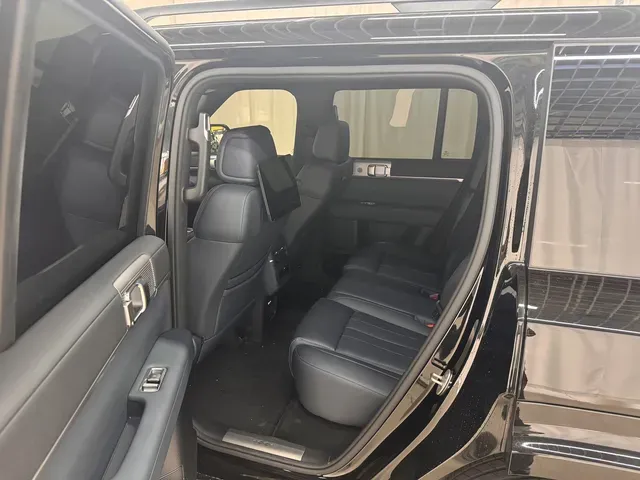 2025 FangChengBao Tai 7 1.5T 156HP L4 E-CVT PHEV,autocango,china used car exporter,china ev exporter,chinese used car exporter,chinese used ev exporter