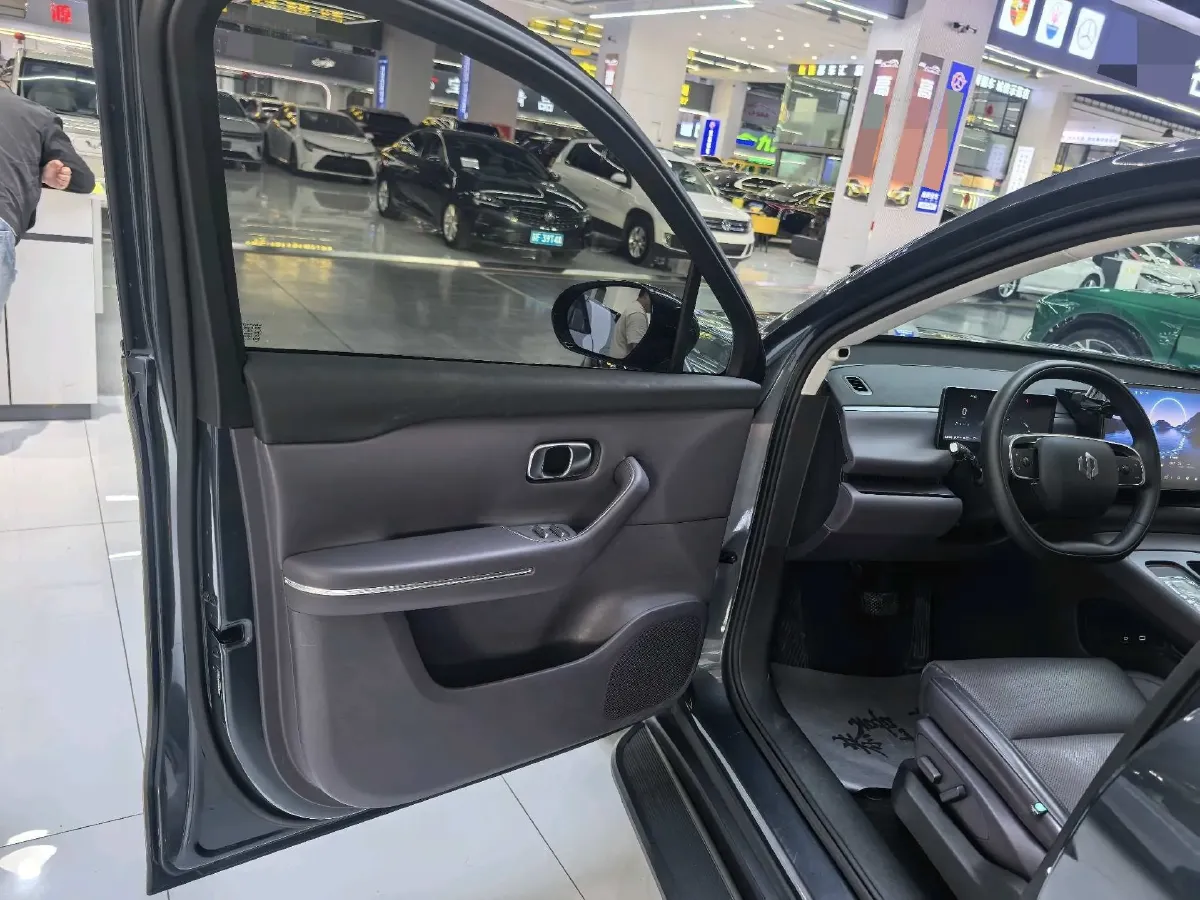 2024 Leapmotor C16 1.5L 95HP L4 REEV 28.4KWH,autocango,china used car exporter,china ev exporter,chinese used car exporter,chinese used ev exporter
