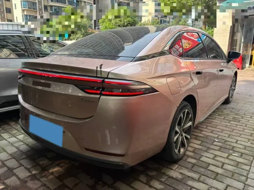 2022 ChangAn Oshan Z6 1.5T 170HP L4 6TCT PHEV 28.4KWH,autocango,china used car exporter,china ev exporter,chinese used car exporter,chinese used ev exporter