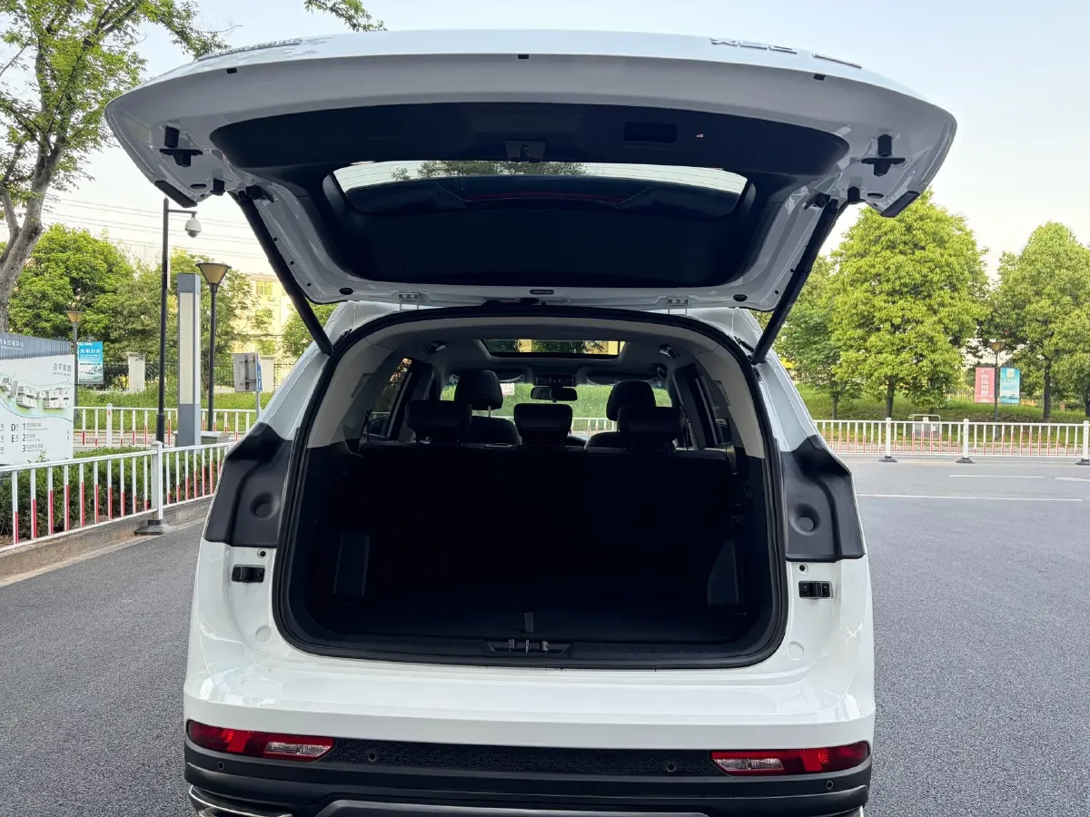 2024 Jetour X90 Plus 1.6T 197HP L4 7DCT,autocango,china used car exporter,china ev exporter,chinese used car exporter,chinese used ev exporter