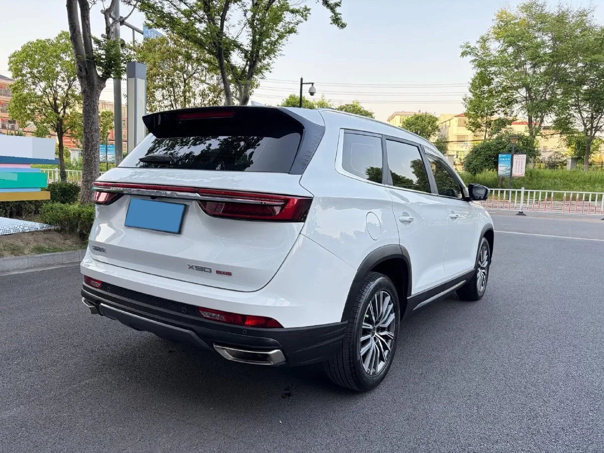 2024 Jetour X90 Plus 1.6T 197HP L4 7DCT,autocango,china used car exporter,china ev exporter,chinese used car exporter,chinese used ev exporter