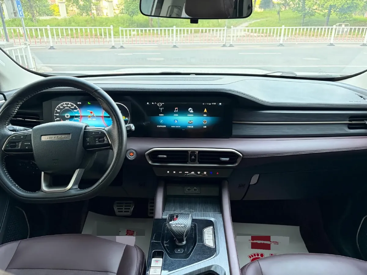 2024 Jetour X90 Plus 1.6T 197HP L4 7DCT,autocango,china used car exporter,china ev exporter,chinese used car exporter,chinese used ev exporter