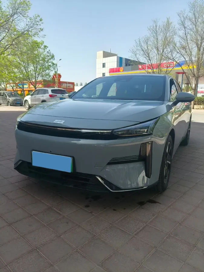 2024 Geely Galaxy L6 1.5T 163HP L4 3DHT PHEV,autocango,china used car exporter,china ev exporter,chinese used car exporter,chinese used ev exporter