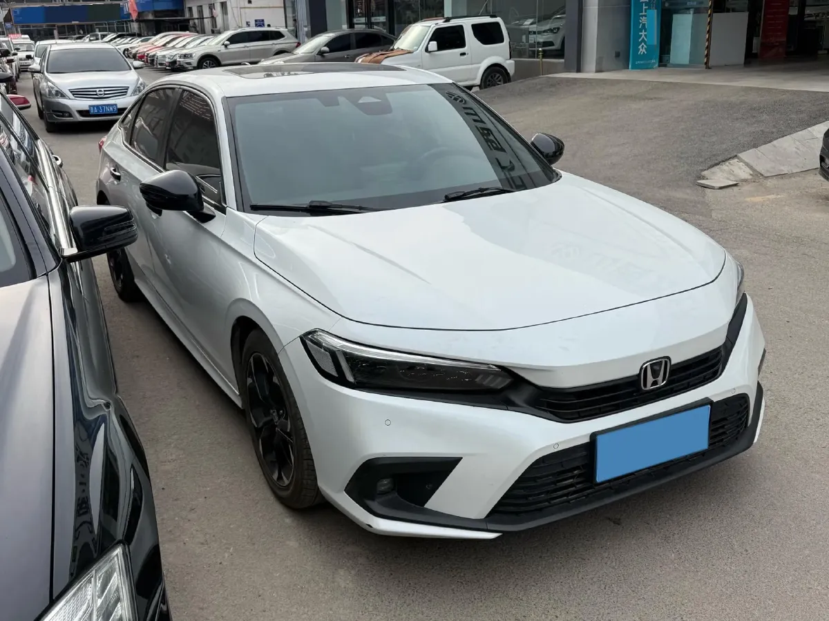 2022 Honda Civic 1.5T 182HP L4 CVT,autocango,china used car exporter,china ev exporter,chinese used car exporter,chinese used ev exporter