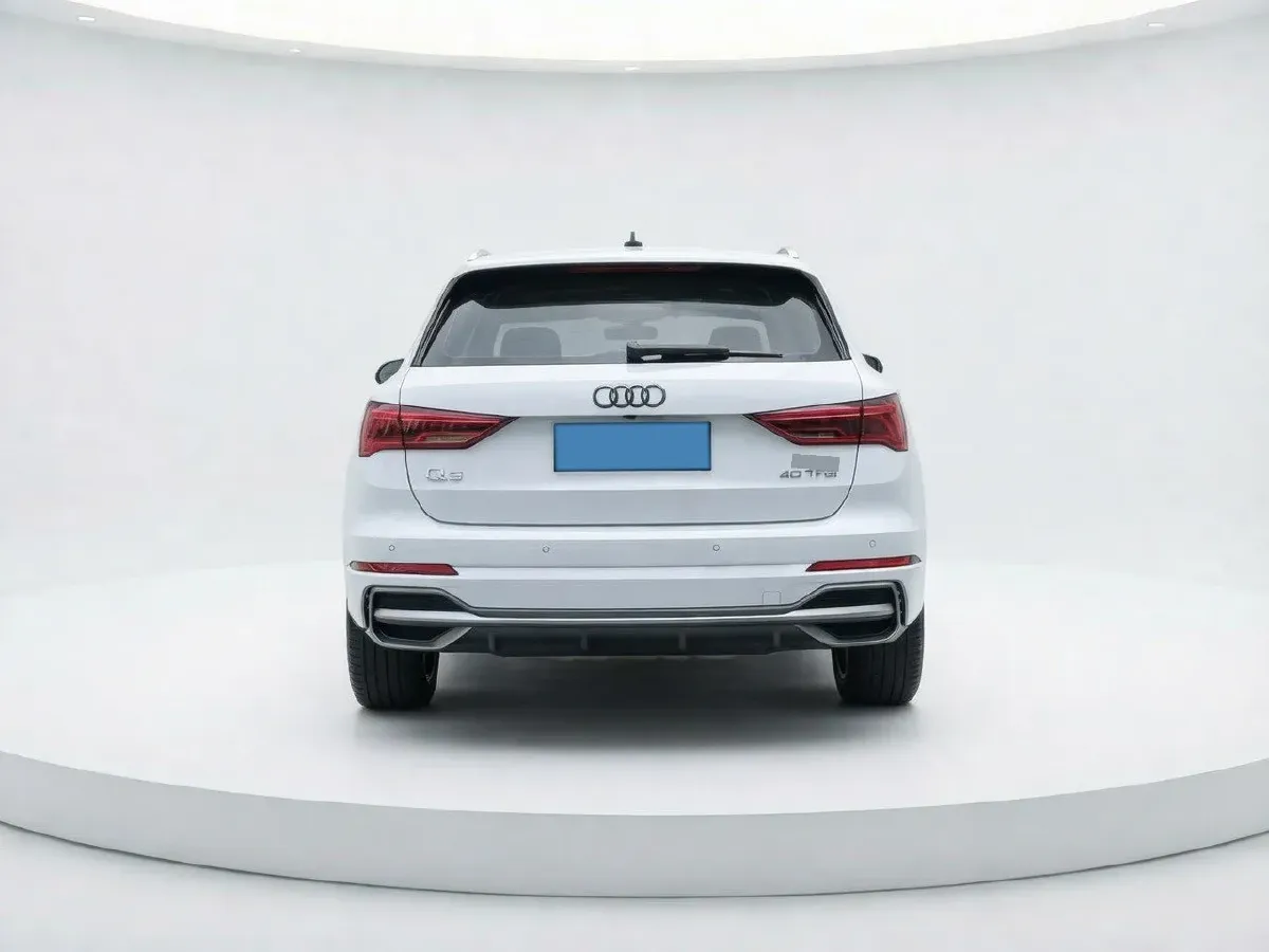 2023 Audi Q3 2.0T 186HP L4 7DCT,autocango,china used car exporter,china ev exporter,chinese used car exporter,chinese used ev exporter
