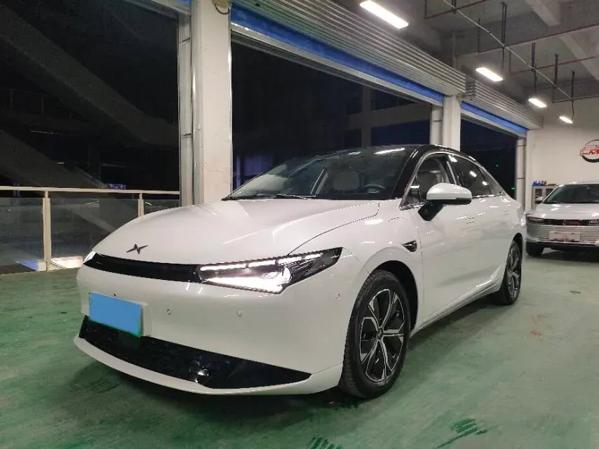 2024 Xpeng P5 BEV 55.4KWH,autocango,china used car exporter,china ev exporter,chinese used car exporter,chinese used ev exporter