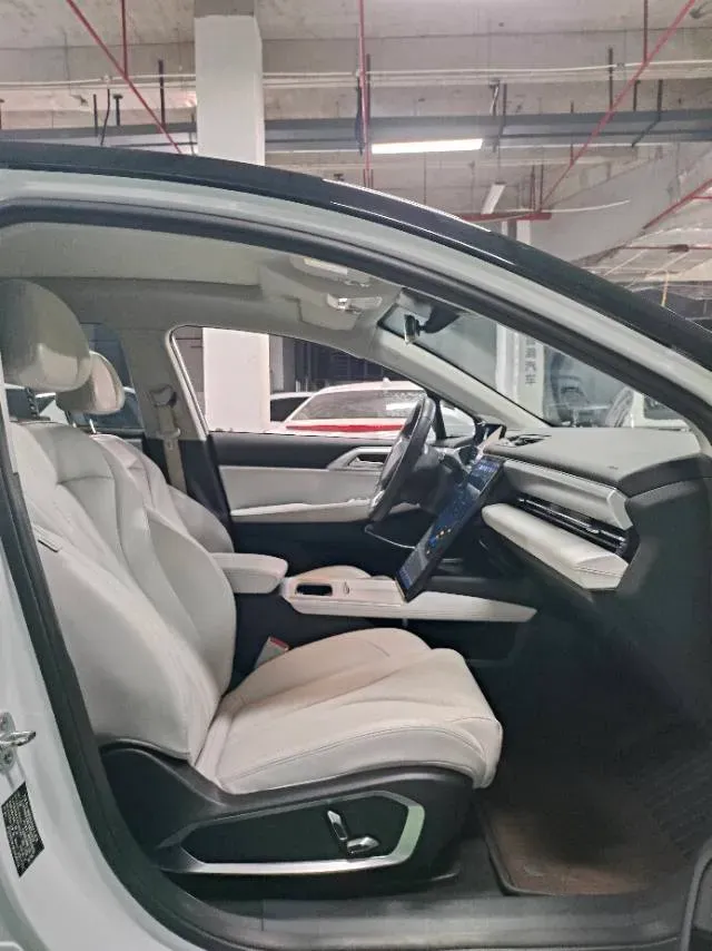 2024 Xpeng P5 BEV 55.4KWH,autocango,china used car exporter,china ev exporter,chinese used car exporter,chinese used ev exporter