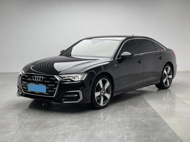 2023 Audi A6L 2.0T 245HP L4 7DCT,autocango,china used car exporter,china ev exporter,chinese used car exporter,chinese used ev exporter