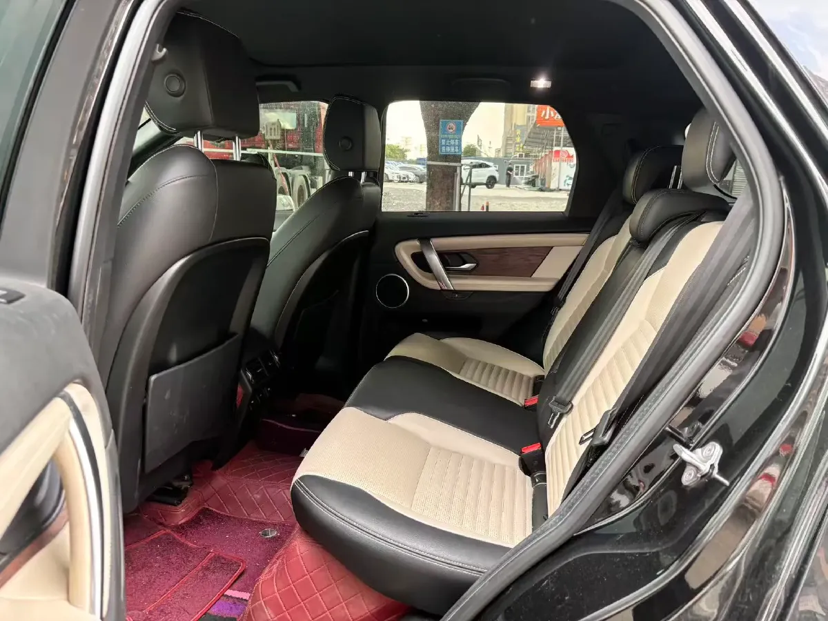 2020 Land Rover Discovery Sport 2.0T 249HP L4 9AT,autocango,china used car exporter,china ev exporter,chinese used car exporter,chinese used ev exporter