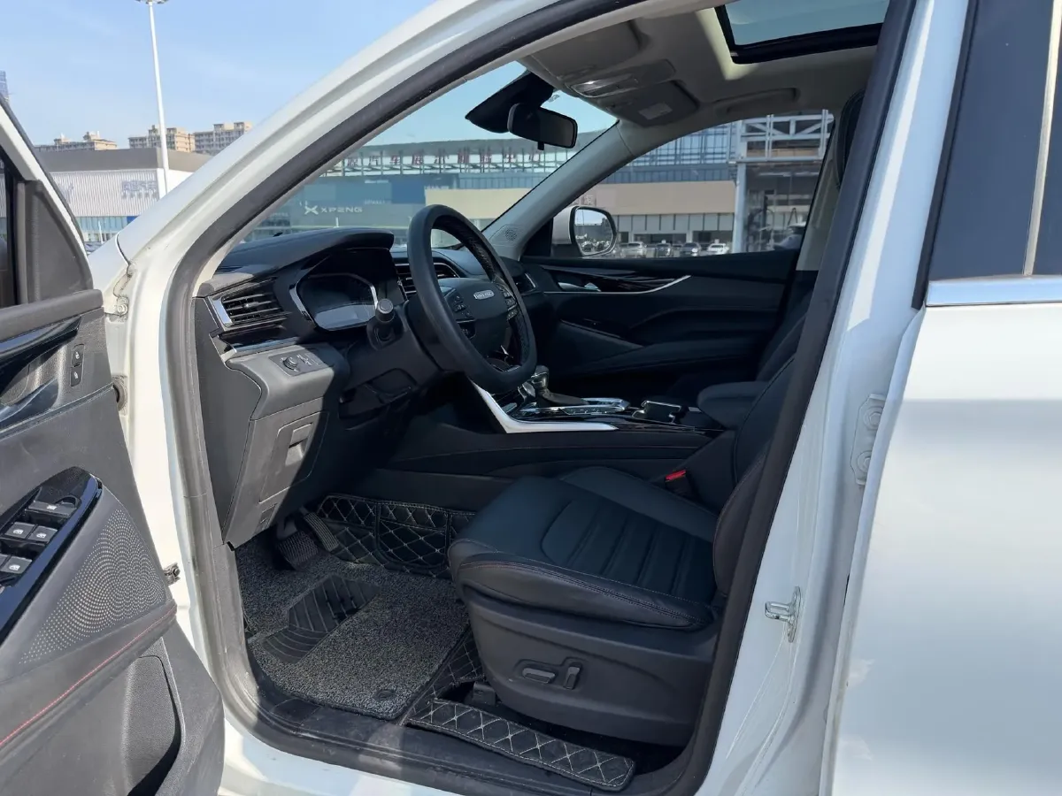 2019 MAXUS D60 1.5T 169HP L4 7DCT,autocango,china used car exporter,china ev exporter,chinese used car exporter,chinese used ev exporter