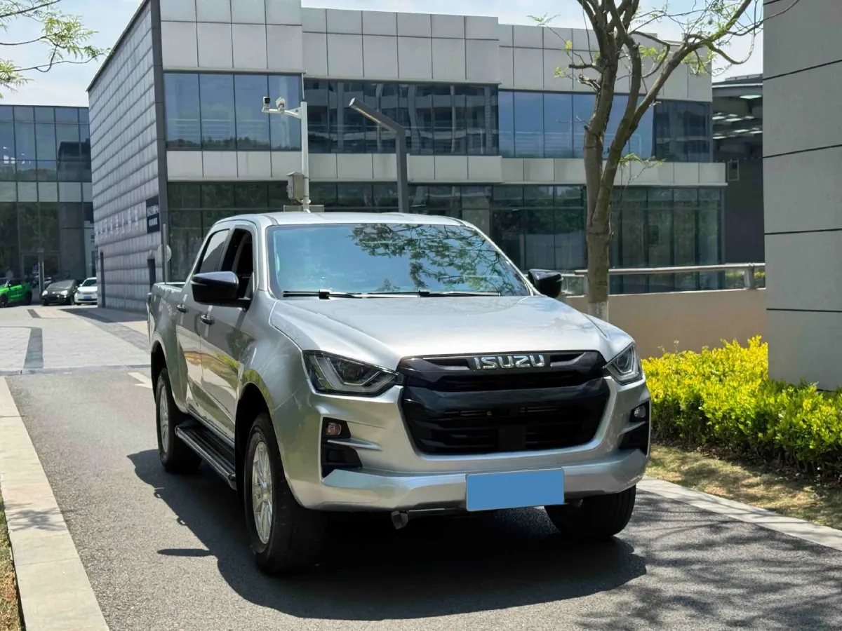 2023 Isuzu D-MAX 1.9T 177HP L4 8AT,autocango,china used car exporter,china ev exporter,chinese used car exporter,chinese used ev exporter