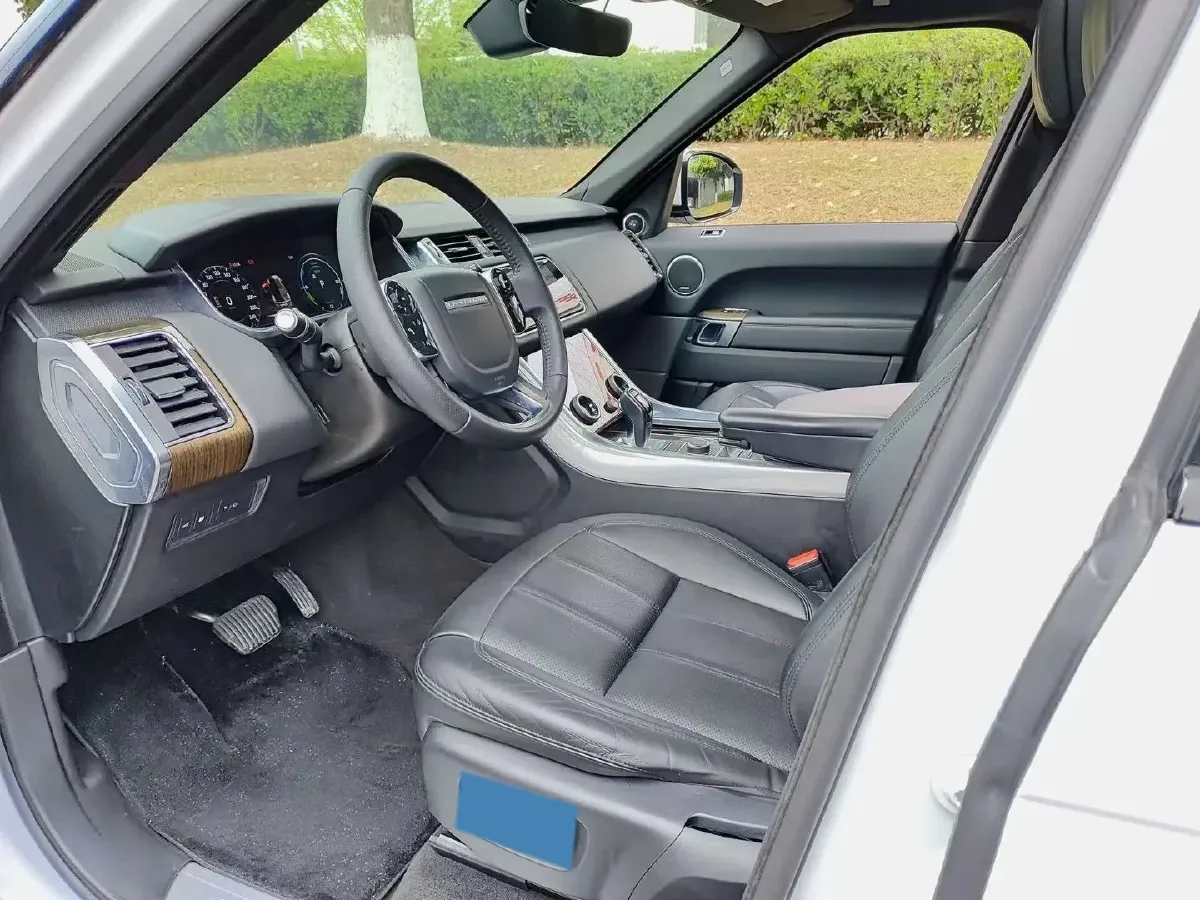 2018 Land Rover Range Rover Sport 2.0T 300HP L4 8AT PHEV 13.1KWH,autocango,china used car exporter,china ev exporter,chinese used car exporter,chinese used ev exporter