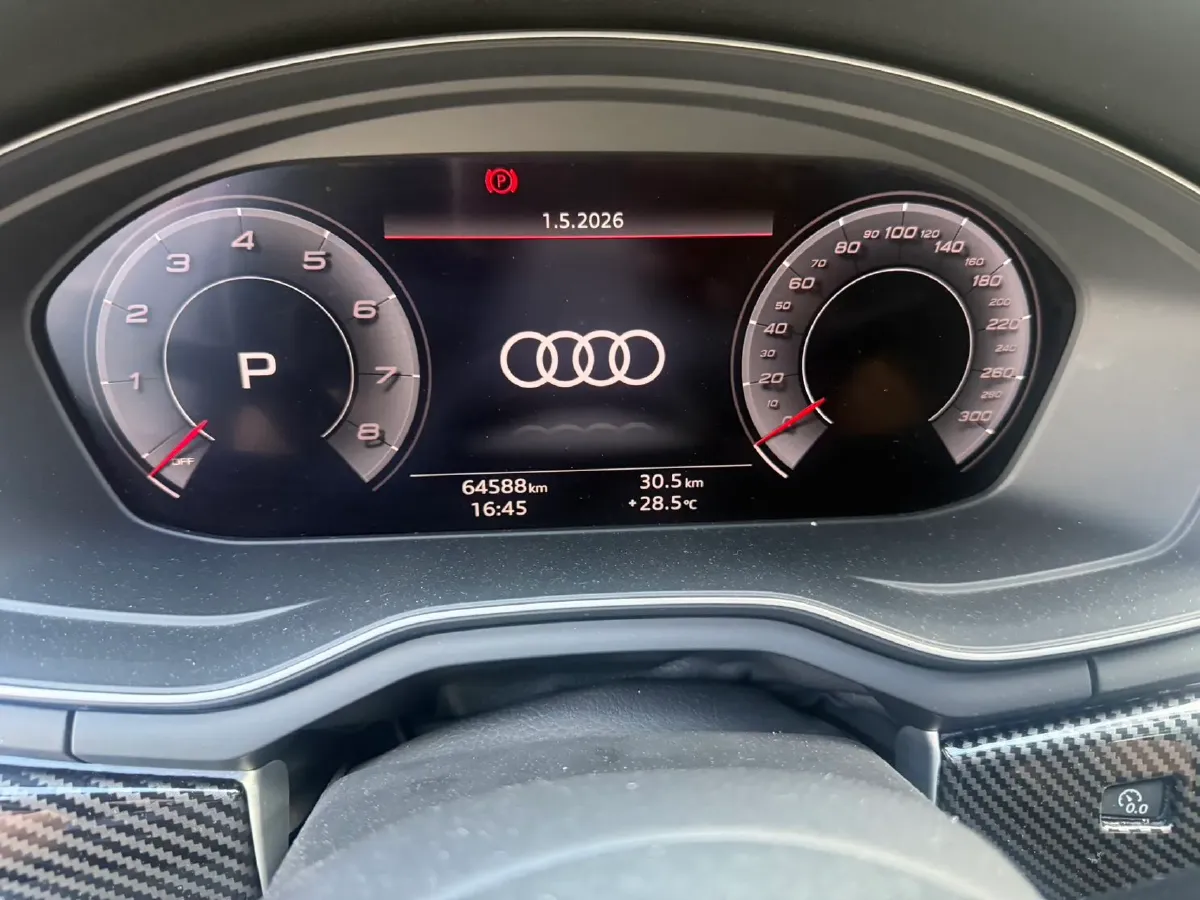 2020 Audi A4L 2.0T 190HP L4 7DCT,autocango,china used car exporter,china ev exporter,chinese used car exporter,chinese used ev exporter