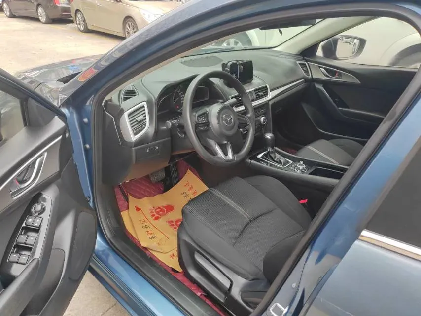 2017 Mazda 3 Axela 1.5L 117HP L4 6AT,autocango,china used car exporter,china ev exporter,chinese used car exporter,chinese used ev exporter