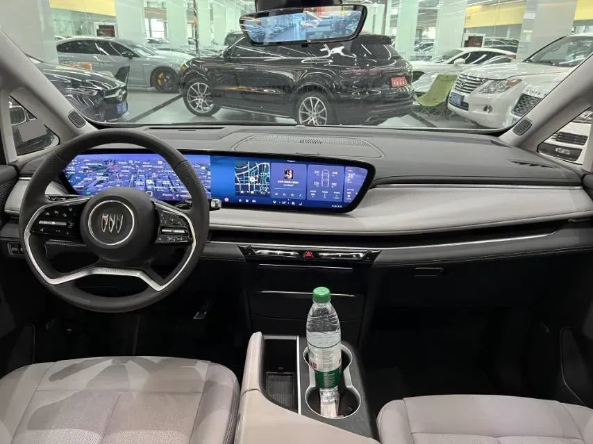 2025 Buick GL8 2.0T 237HP L4 9AT,autocango,china used car exporter,china ev exporter,chinese used car exporter,chinese used ev exporter