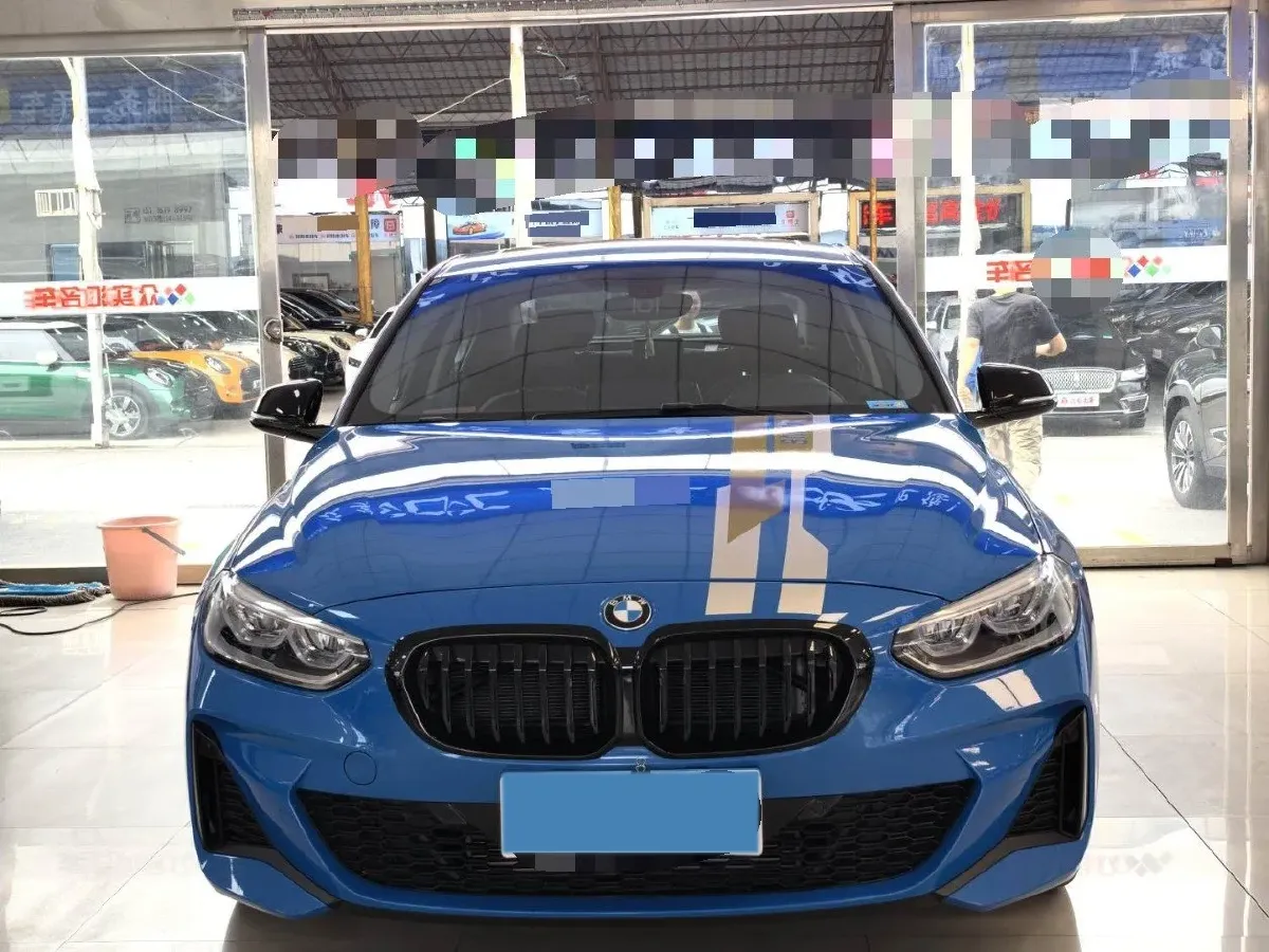 2023 BMW 1 Series 1.5T 136HP L3 7DCT,autocango,china used car exporter,china ev exporter,chinese used car exporter,chinese used ev exporter