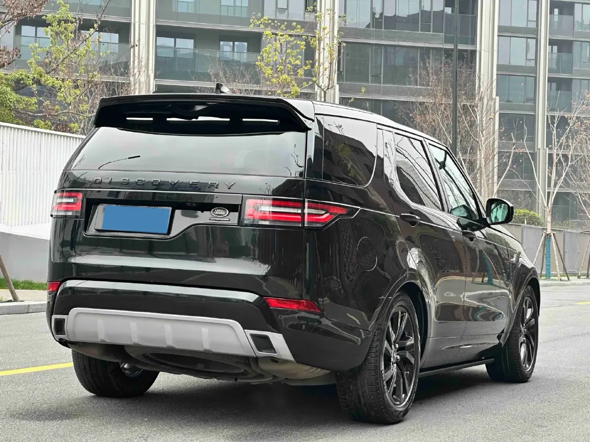 2020 Land Rover Discovery 2.0T 300HP L4 8AT,autocango,china used car exporter,china ev exporter,chinese used car exporter,chinese used ev exporter