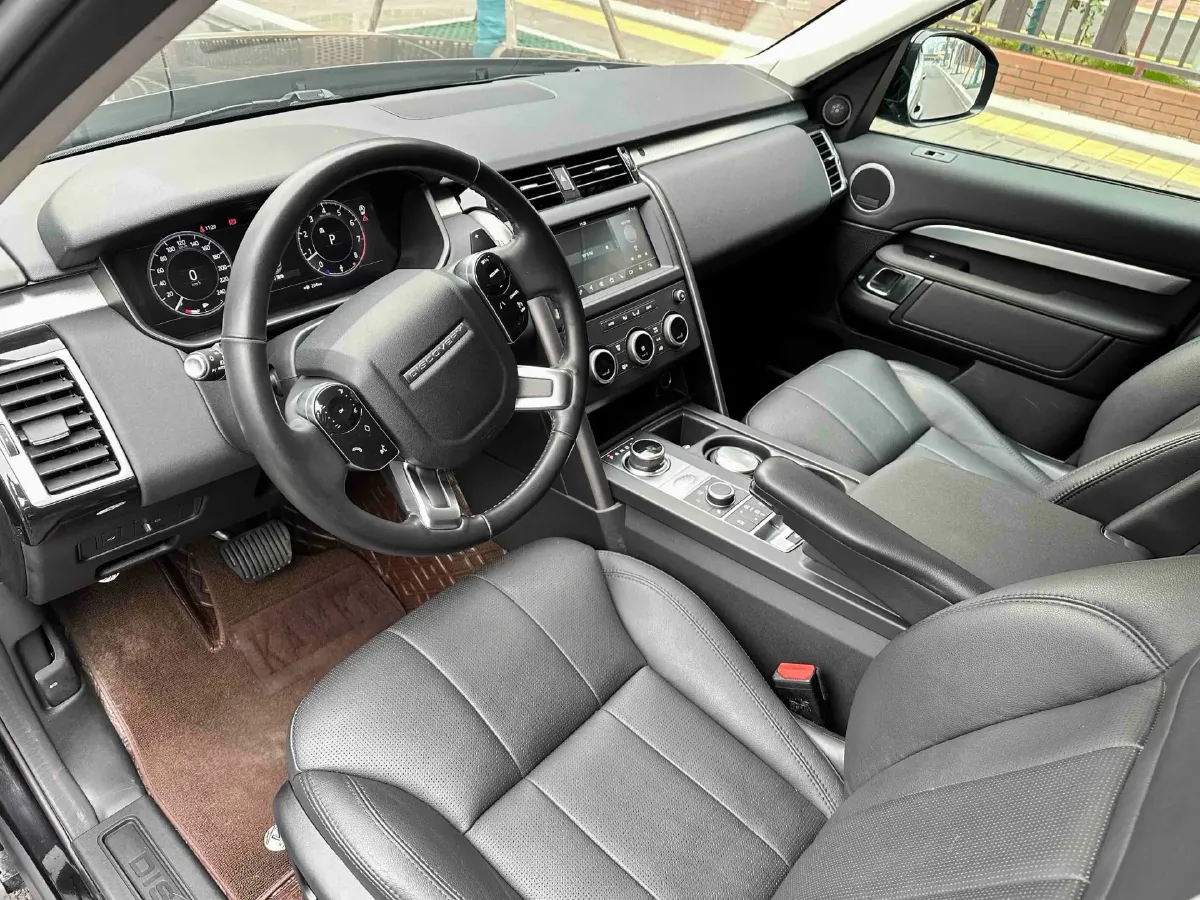 2020 Land Rover Discovery 2.0T 300HP L4 8AT,autocango,china used car exporter,china ev exporter,chinese used car exporter,chinese used ev exporter