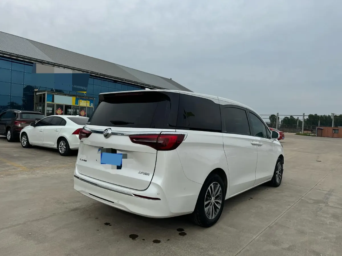 2021 Buick GL8 2.0T 237HP L4 9AT,autocango,china used car exporter,china ev exporter,chinese used car exporter,chinese used ev exporter