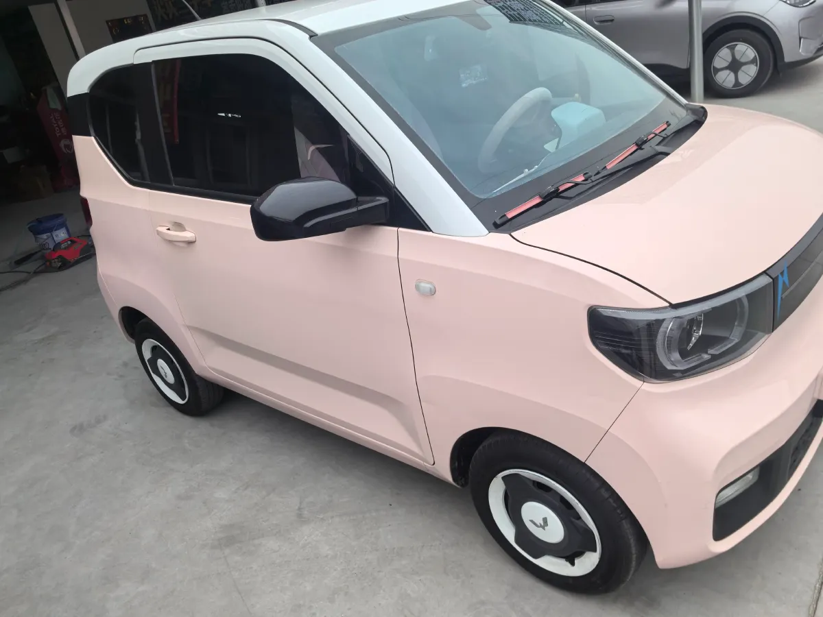 2022 WuLing HongGuang MINI EV BEV 13.9KWH,autocango,china used car exporter,china ev exporter,chinese used car exporter,chinese used ev exporter
