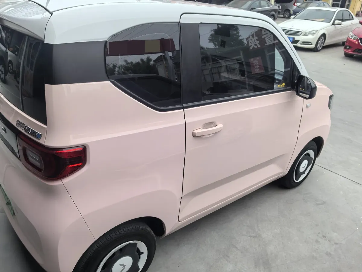 2022 WuLing HongGuang MINI EV BEV 13.9KWH,autocango,china used car exporter,china ev exporter,chinese used car exporter,chinese used ev exporter