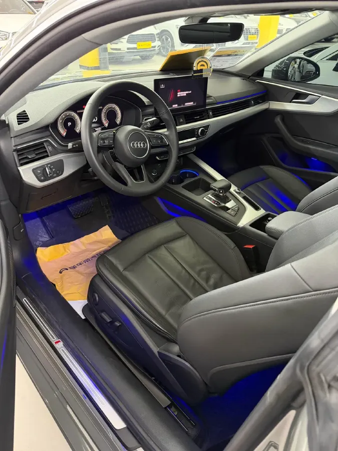 2021 Audi A5 2.0T 204HP L4 7DCT,autocango,china used car exporter,china ev exporter,chinese used car exporter,chinese used ev exporter