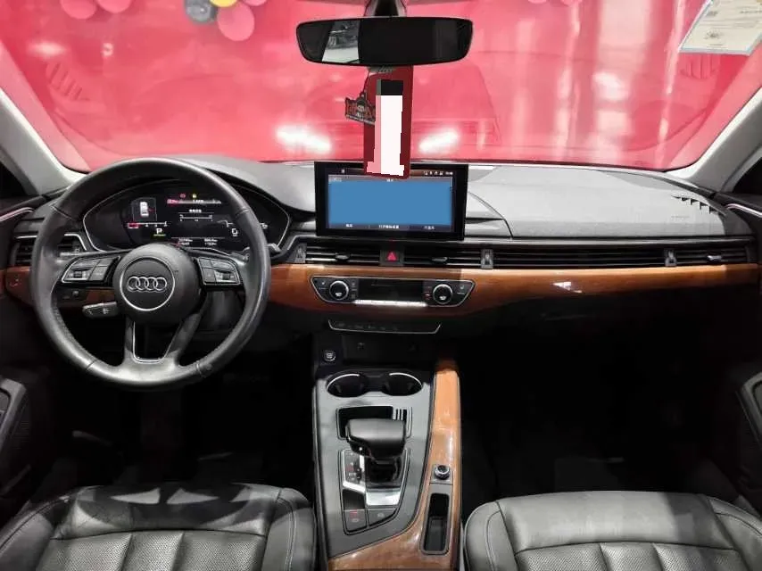 2020 Audi A4L 2.0T 190HP L4 7DCT,autocango,china used car exporter,china ev exporter,chinese used car exporter,chinese used ev exporter