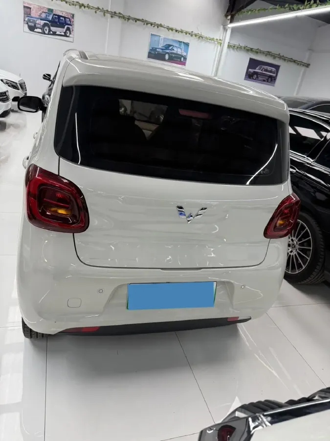 2025 WuLing HongGuang MINI EV BEV 16.2KWH,autocango,china used car exporter,china ev exporter,chinese used car exporter,chinese used ev exporter