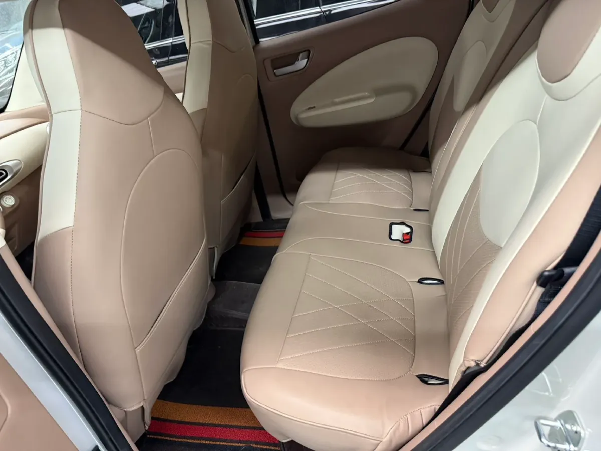 2025 WuLing HongGuang MINI EV BEV 16.2KWH,autocango,china used car exporter,china ev exporter,chinese used car exporter,chinese used ev exporter