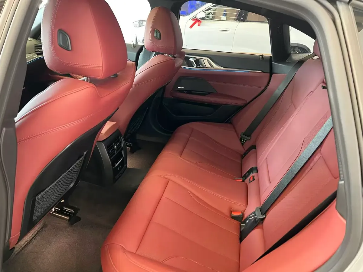 2024 BMW 4 Series 2.0T 245HP L4 8AT,autocango,china used car exporter,china ev exporter,chinese used car exporter,chinese used ev exporter