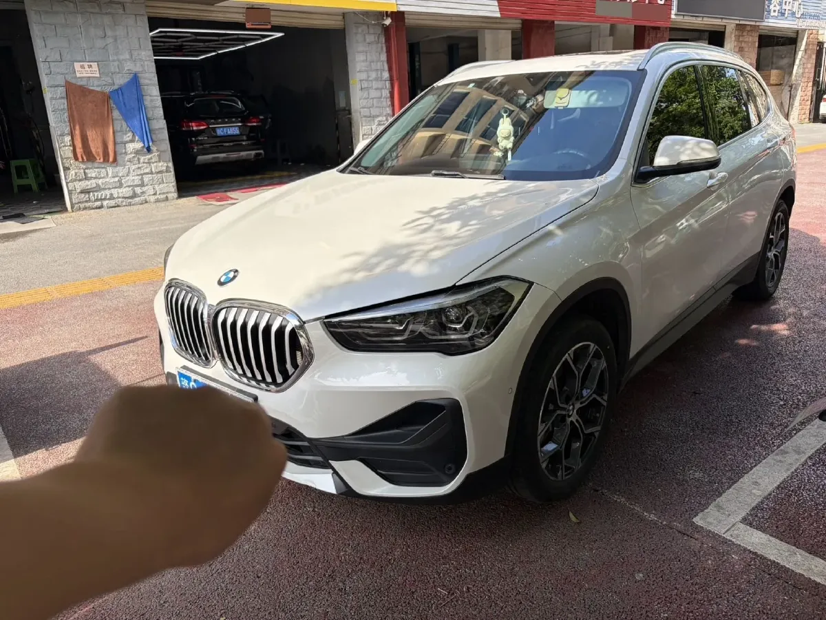 2020 BMW X1 2.0T 192HP L4 7DCT,autocango,china used car exporter,china ev exporter,chinese used car exporter,chinese used ev exporter