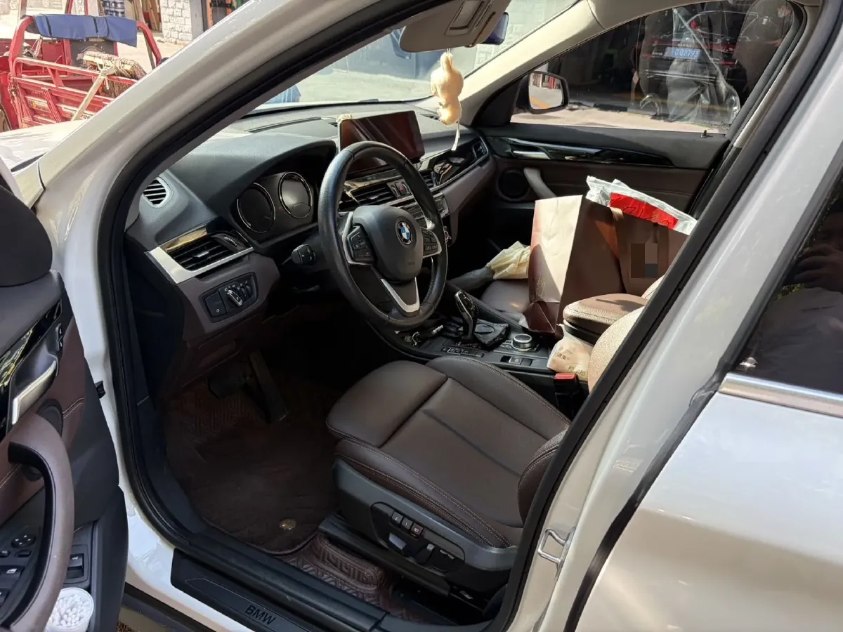 2020 BMW X1 2.0T 192HP L4 7DCT,autocango,china used car exporter,china ev exporter,chinese used car exporter,chinese used ev exporter