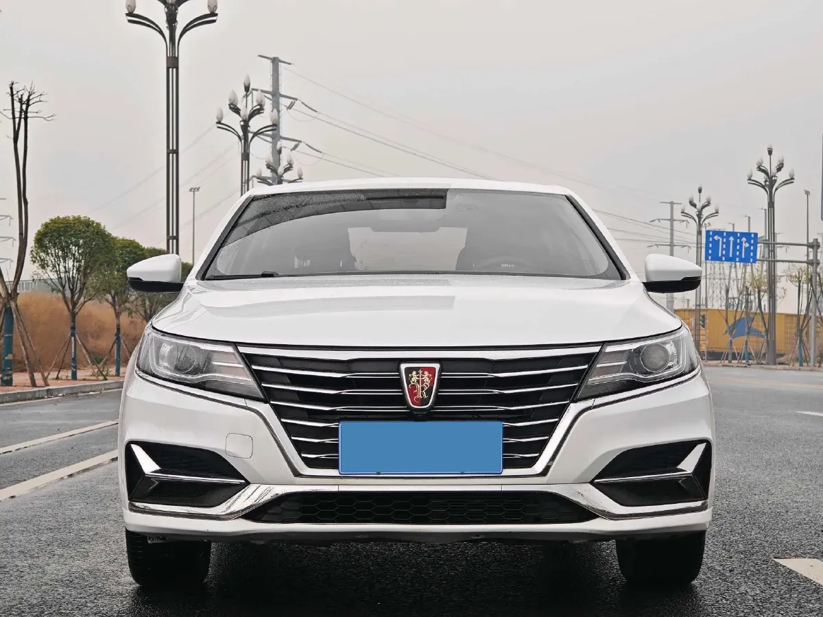 2020 Roewe i6 1.6L 125HP L4 CVT,autocango,china used car exporter,china ev exporter,chinese used car exporter,chinese used ev exporter